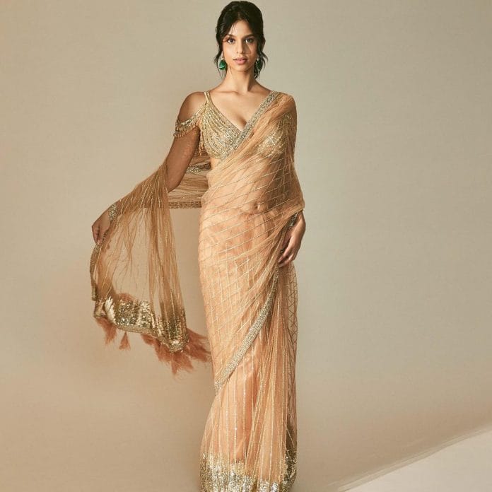 Shahrukh Khan drops hilarious comment on daughter Suhana's gorgeous pics