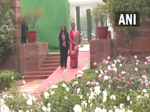 President Droupadi Murmu graced opening of 'Amrit Udyan'