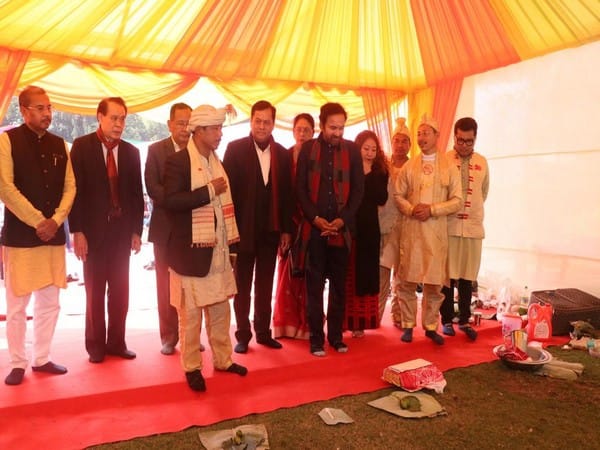 'Me-Dam-Me-Phi' celebrated with pomp as hundreds of Assamese from Delhi-NCR join festival