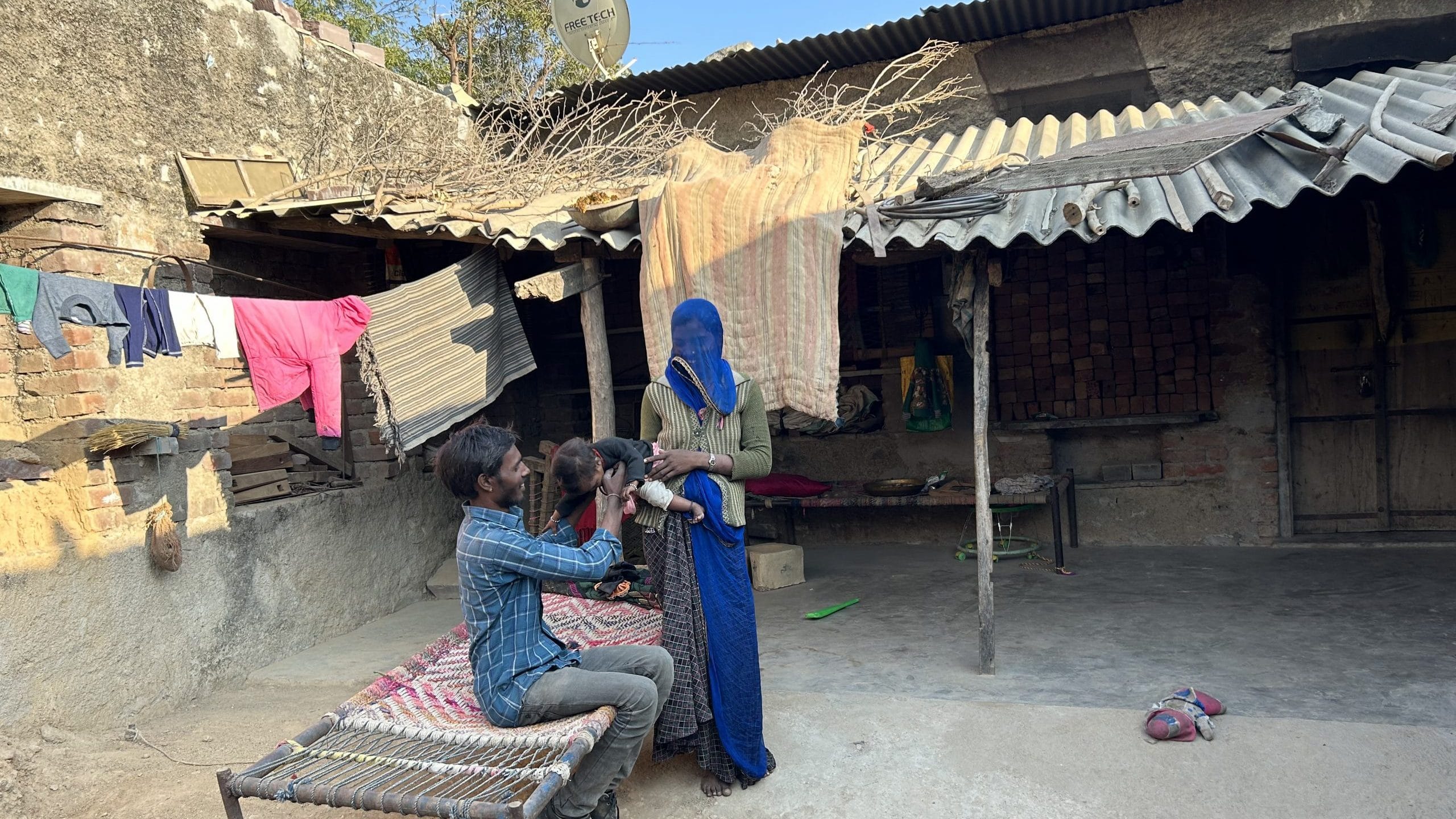 Lalu Ram with his daughter Riya | Jyoti Yadav/ThePrint
