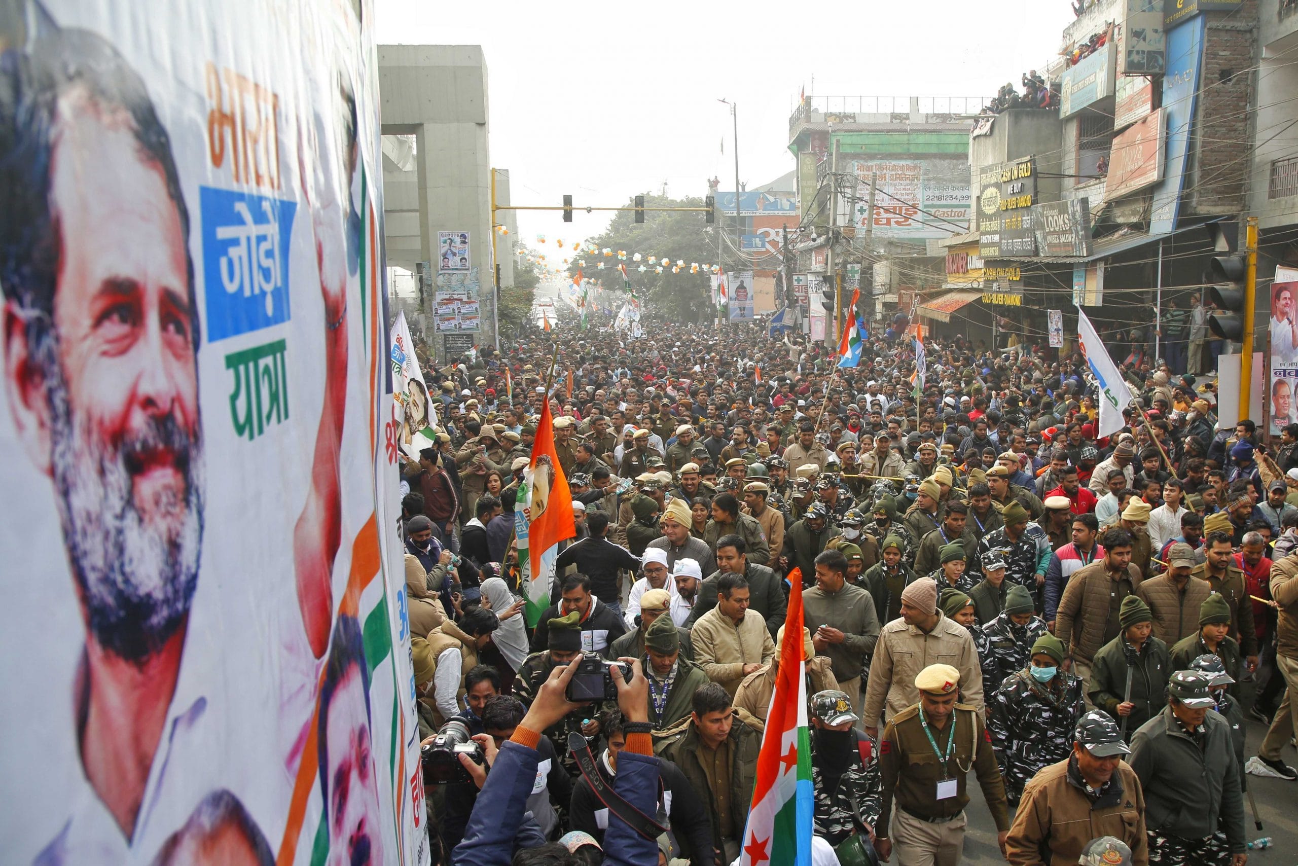 A glimpse of the Bharat Jodo Yatra as it moves towards Delhi-UP border | Suraj Singh Bisht | ThePrint