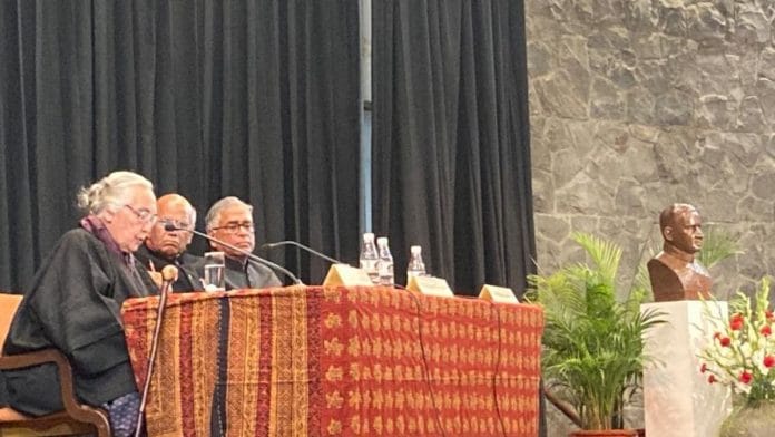 Left to right: Romila Thapar, former foreign secretary and IIC President Shyam Saran, IIC secretary Kanwal Wali | Antara Baruah, ThePrint