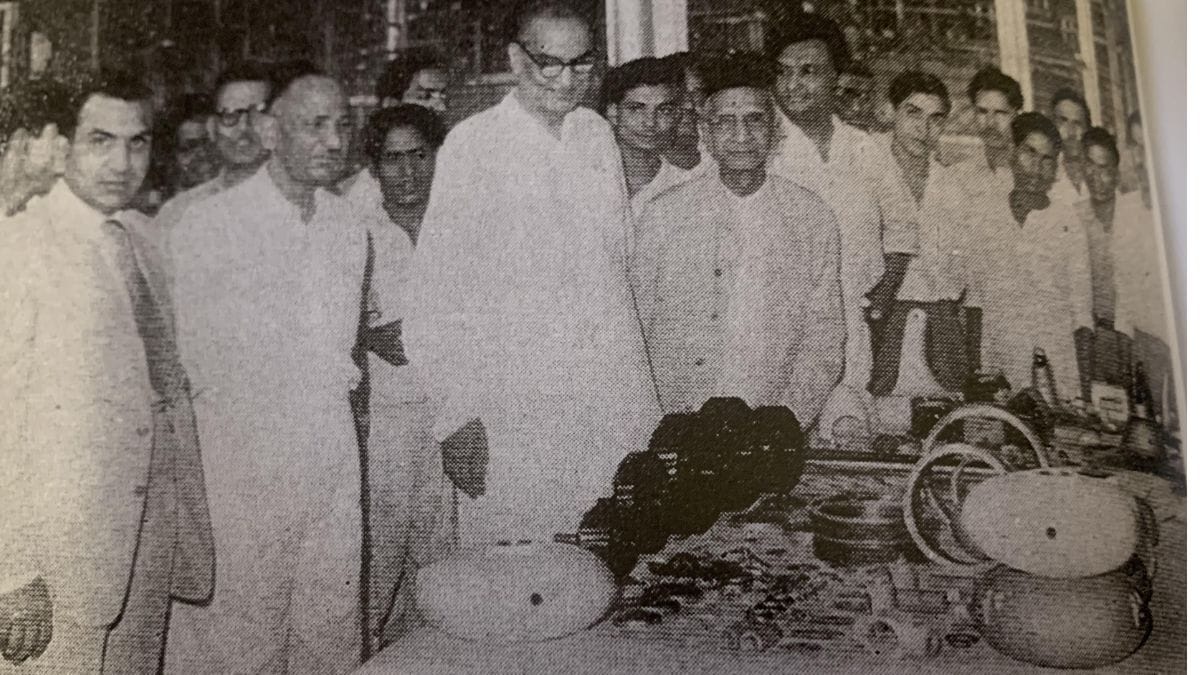 At USHA fan factory L to R: Shri Dhar, TR Gupta, Dr BC Roy, Chief Minister, West Bengal, Lala Shri Ram | Special arrangement