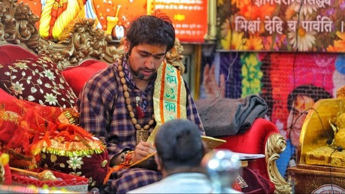 Dhirendra Shastri of Bageshwar Dham with his followers | Photo: Praveen Jain | ThePrint