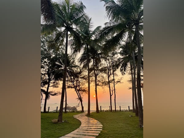 The Postcard welcomes guests to enjoy seaside seclusion with their new resort right on the Arabian Sea