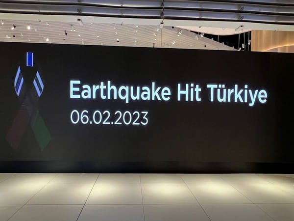 Turkey: Black ribbon displayed at Istanbul airport to mourn earthquake victims