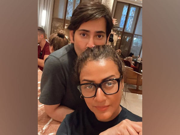 Mahesh Babu, Namrata Shirodkar celebrate 18th anniversary; check these photos