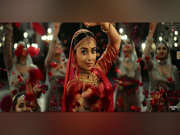 Shriya Saran's 'Namaami Namaami' song from period actioner 'Kabzaa' out 