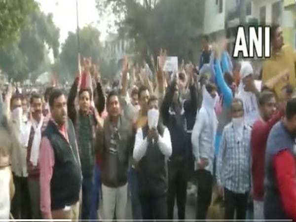 Haryana: Hundreds protest near CM Khattar's residence in Panchkula for restoration of OPS