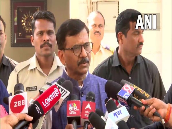 Complaint filed against Sanjay Raut for objectionable remarks against Eknath Shinde