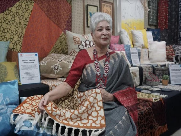 American Express and Dastkar support the economic empowerment of craftswomen across nine states in India through market visibility, recognition and earnings