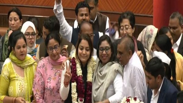 AAP's Shelly Oberoi elected Delhi Mayor