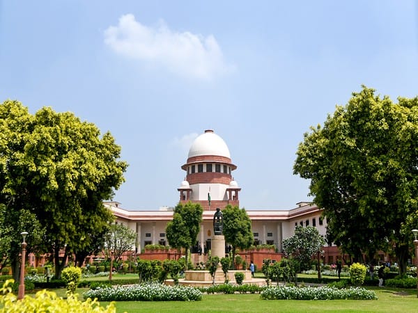 SC publishes test run of live transcription in Maharashtra political case