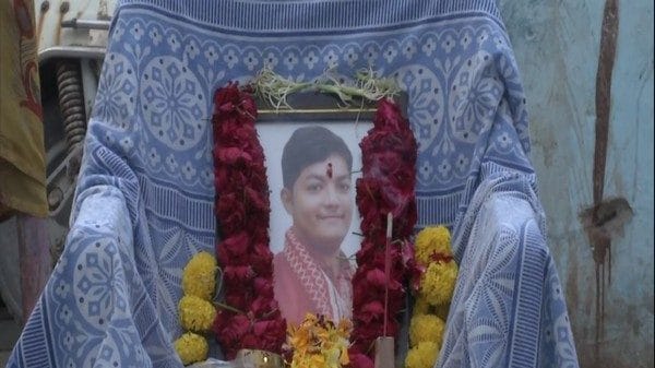 Student's 'suicide' at IIT-Bombay: Probe transferred to Crime Branch as kin allege foul play