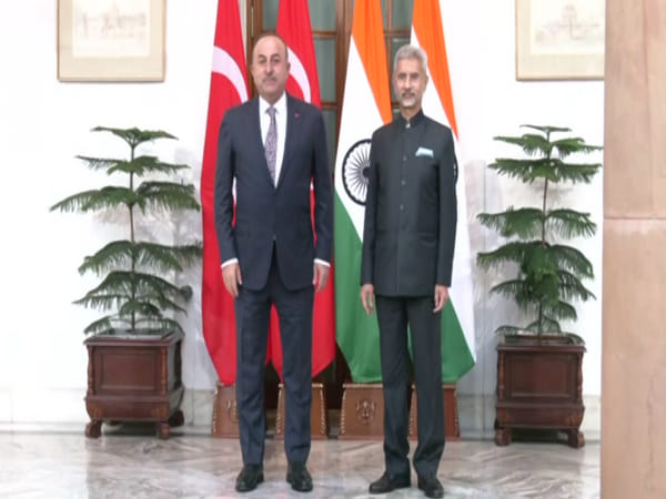Jaishankar meets his Turkish counterpart Mevlut Cavusoglu in Delhi