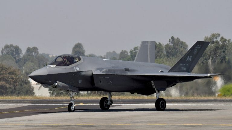 US tries to woo India away from Russia with display of F-35s, bombers at Aero India