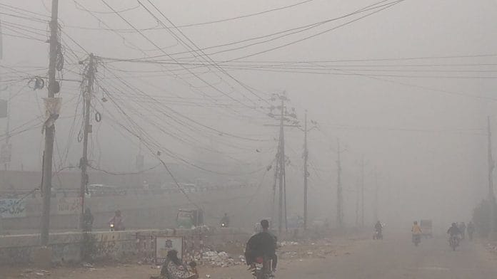 Karachi’s AQI hit 494 last year and it has consistently featured on the lists of the most polluted cities | Twitter @adeeltayyab88