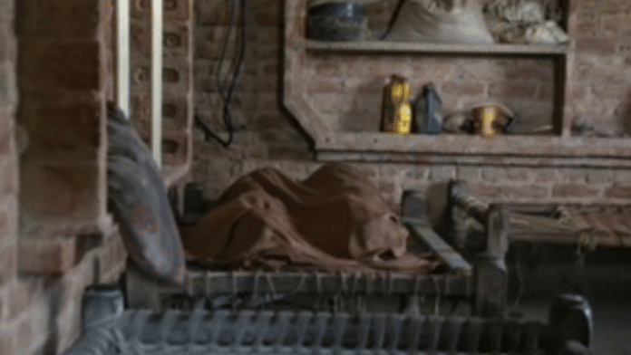 The charred bodies of Junaid and Nasir are kept at a separate house at Ghatmeeka village | Manisha Mondal | ThePrint