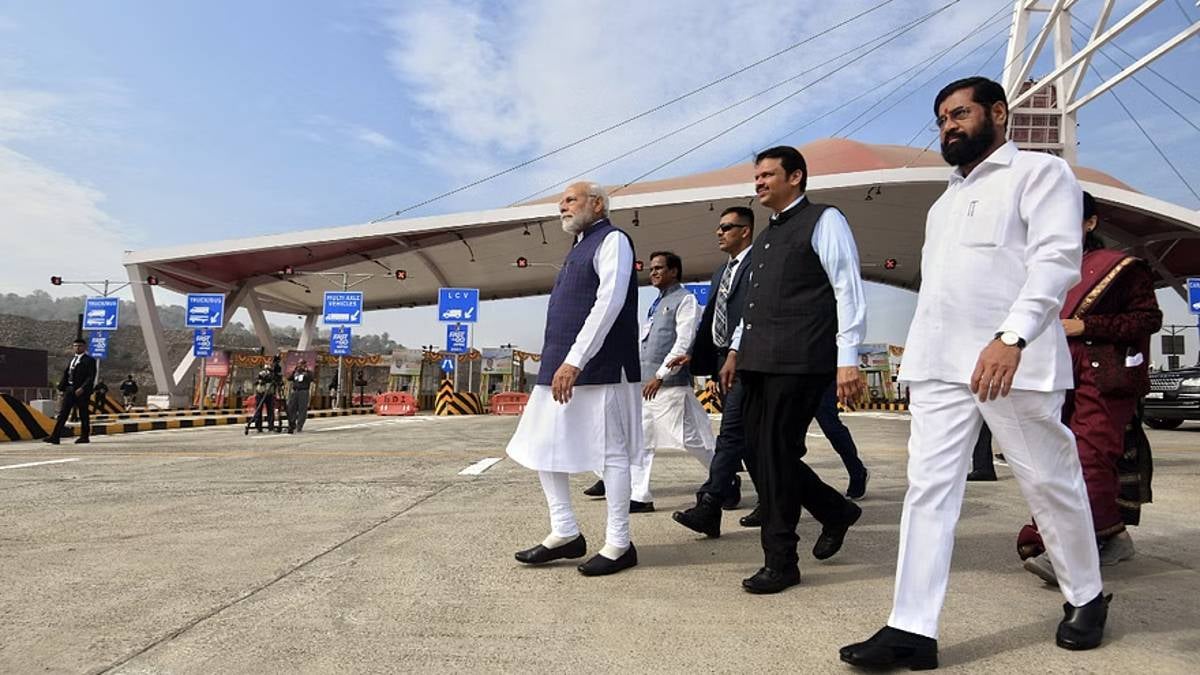 Modi back in Mumbai in under a month, to flag off Vande Bharat trains ...