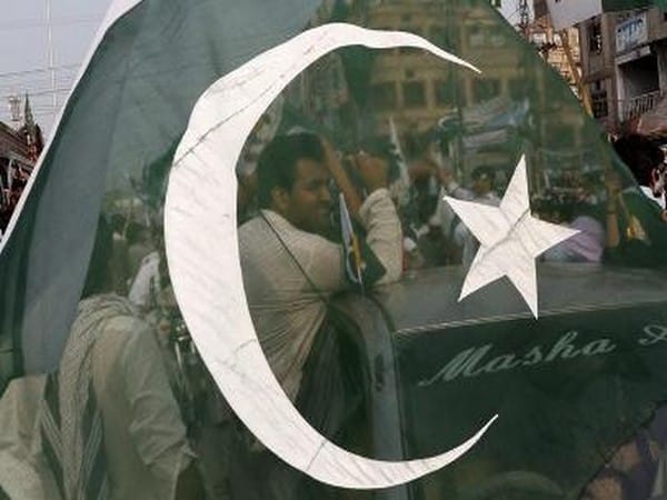 Religious minorities in Pakistan face problems in obtaining national ID card: Report  