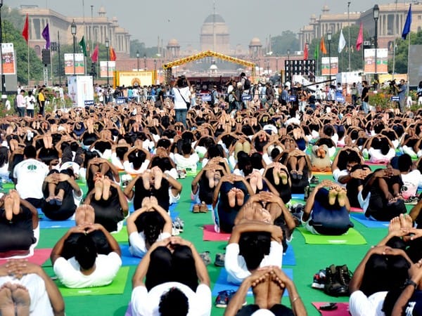 Saudi Arabia set to introduce yoga in its universities