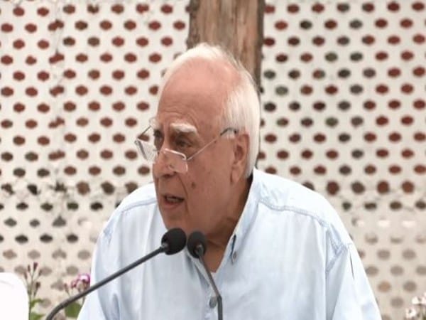 It's government vs citizens: Kapil Sibal tears into Centre, claims misuse of anti-defection law