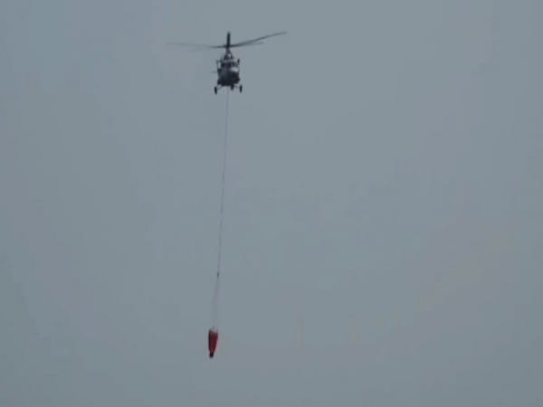 IAF deploys helicopter to extinguish fire at Brahmapuram waste processing plant