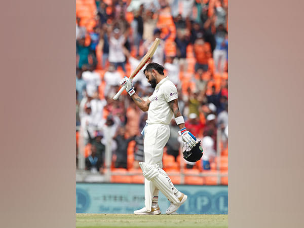 World cricketing fraternity lauds Virat Kohli on scoring 75th international cricket century