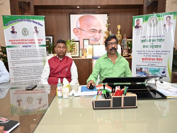 Jharkhand CM Hemant Soren launches Jharniyojan portal for employment registration