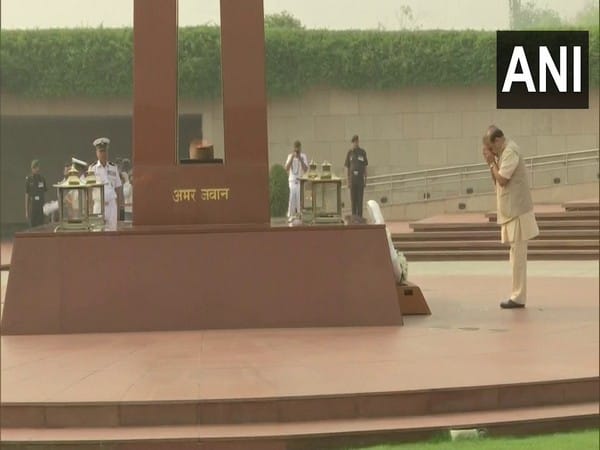 Assam CM, Governor visit National War Memorial and National Police memorial, pay homage to brave hearts 