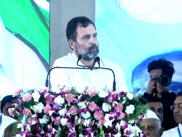 Congress leaders will fight elections unitedly, says Rahul Gandhi in K'taka, slams BJP govt over corruption