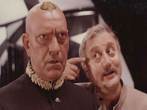 Anupam Kher remembers late Amrish Puri, shares video
