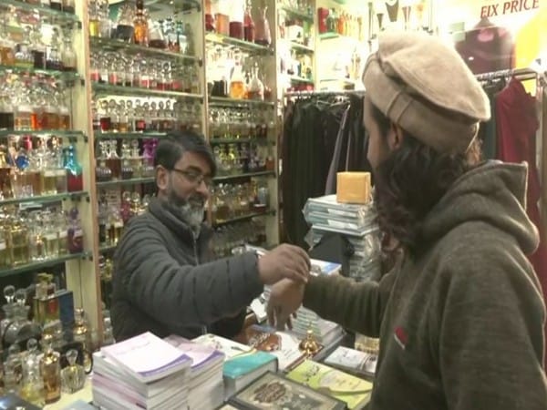 J-K: Non-alcoholic perfume 