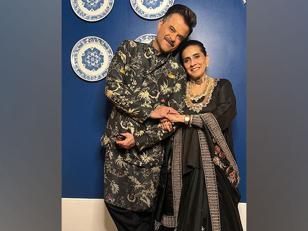 Cuteness alert! Anil Kapoor shares pictures with wife Sunita from Austria