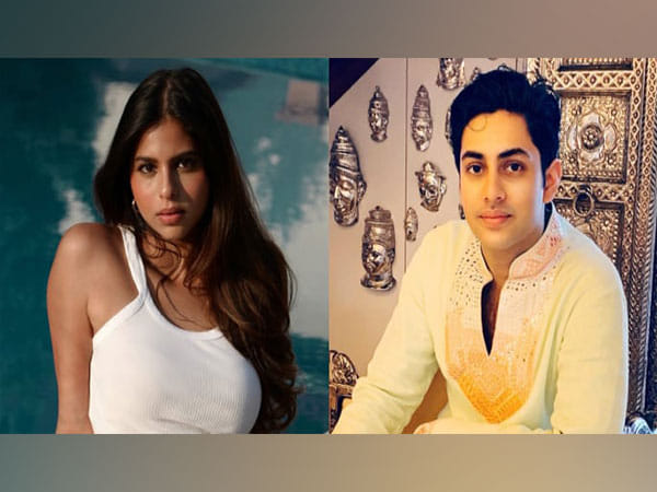 Viral: Suhana Khan gets a flying kiss from rumoured boyfriend Agastya Nanda 