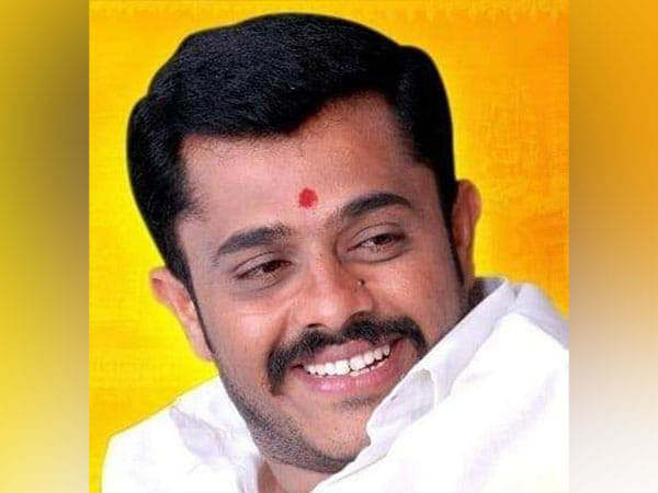 Karnataka HC declares JD(S) MLA Gowrishankar's election in 2018 void, later stays disqualification