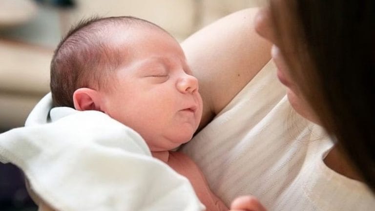 Holding a baby for the first time? The dos and don’ts of meeting new parents