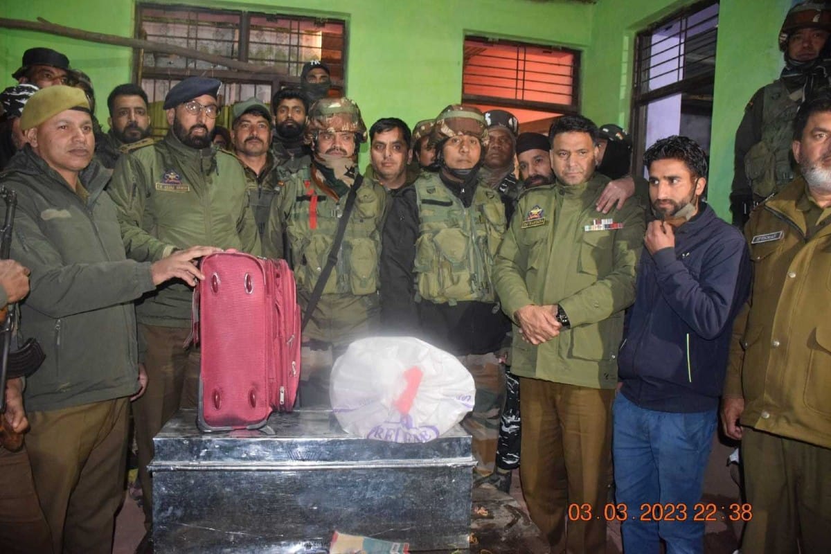 Army personnel with seized contraband | By special arrangement