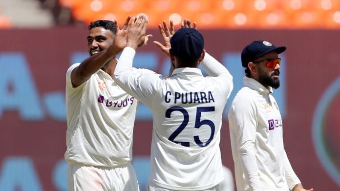 Ravichandran Ashwin and Cheteshwar Pujara during the 4th Test Match between Australia and India, at Narendra Modi Stadium, in Ahmedabad | Photo: ANI