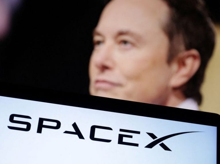 Saudi, UAE investors plan to invest in SpaceX - The Information ...