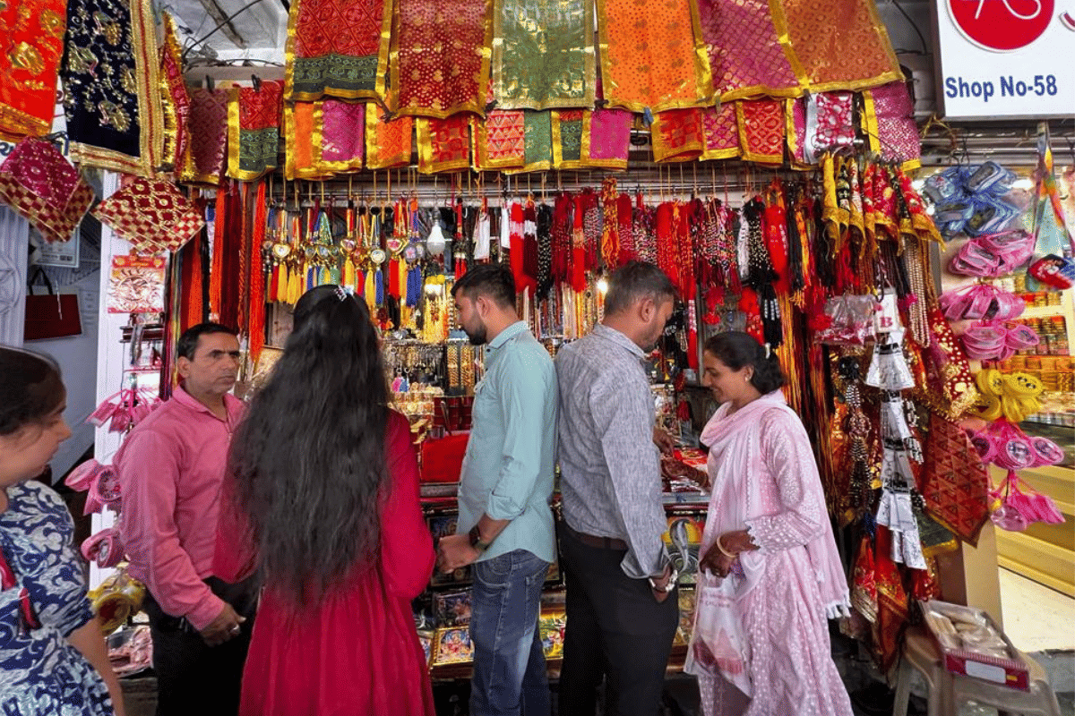 Shops outside the Ambaji Temple | Photo: Soniya Agrawal | ThePrint