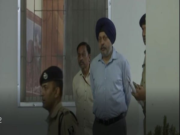 Bihar DGP inspects violence-hit areas in Nalanda's Bihar Sharif