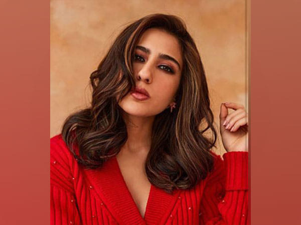 Udaipur diaries: Sara Ali Khan raises temperature in red bikini