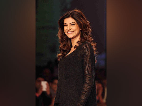 Sushmita Sen works out with daughter Alisha and ex-bf Rohman Shawl after 36 days of angioplasty