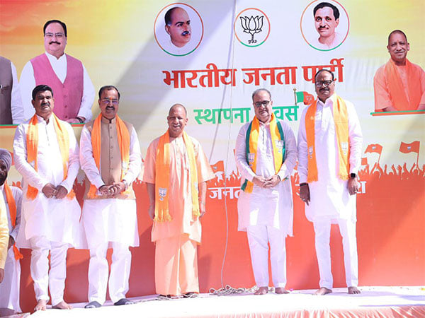 UP: CM Yogi congratulates party workers on BJP's 44rd Foundation Day ...
