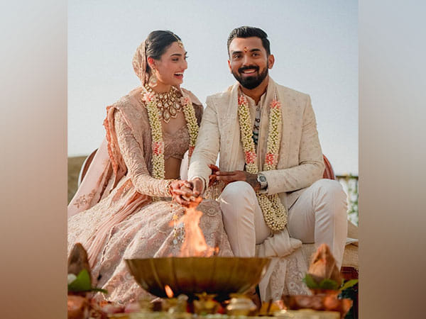  KL Rahul gets a sweet birthday wish from 