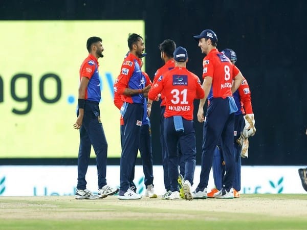 IPL 2023: Bats worth Rs 1 lakh, pads and other cricketing equipment of Delhi Capitals players stolen from luggage: Source