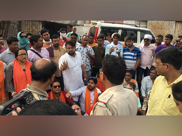 West Bengal: BJP-TMC spar over land allotment for shop in Asansol