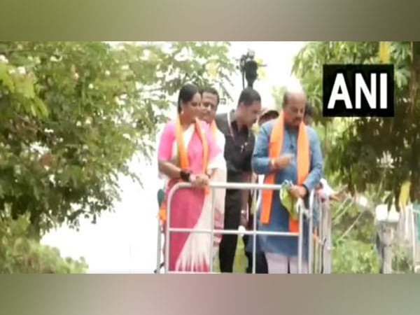 Karnataka Polls: CM Bommai holds roadshow in Kalaburagi