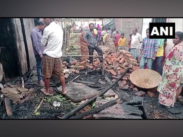 4 dead, 7 injured in fire at slum in Bihar's Muzaffarpur